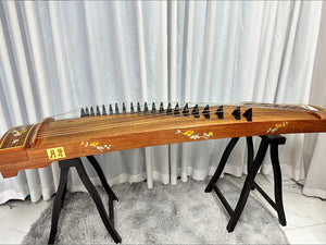 Pre-Owned Yueya 05 Guzheng Su Luo Butterfly Dance Chinese Zither with Huanghuali