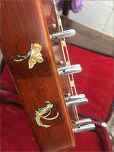 Load image into Gallery viewer, Yuesheng Butterfly Dream Mini Yangqin – Pear Wood &amp; Mother-of-Pearl Inlay Pre-Owned Professional Dulcimer
