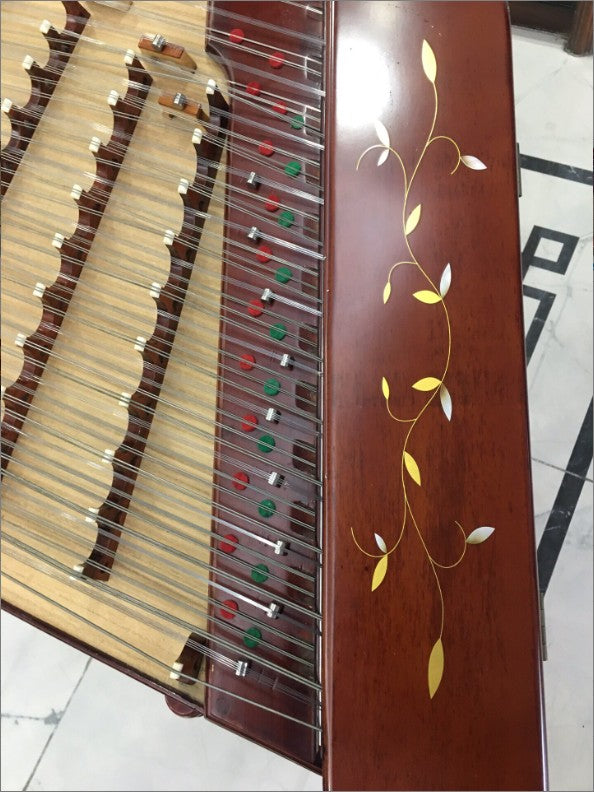 Pre-Owned Yuehai 402 Yangqin “Flying Flowers & Jade Inlay” – Chinese Dulcimer for Beginners & Performers